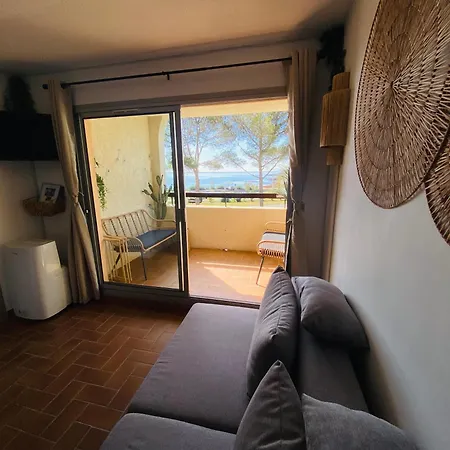 Daire T2 Climatise Front De Mer/acces Direct Plage/piscines Roquebrune-sur Argens